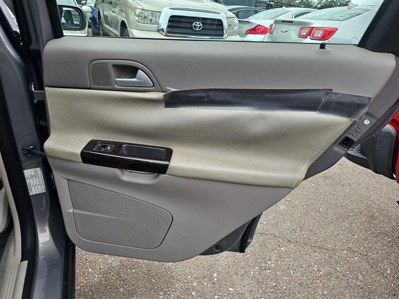 Volvo S40 (2004.5)  2004