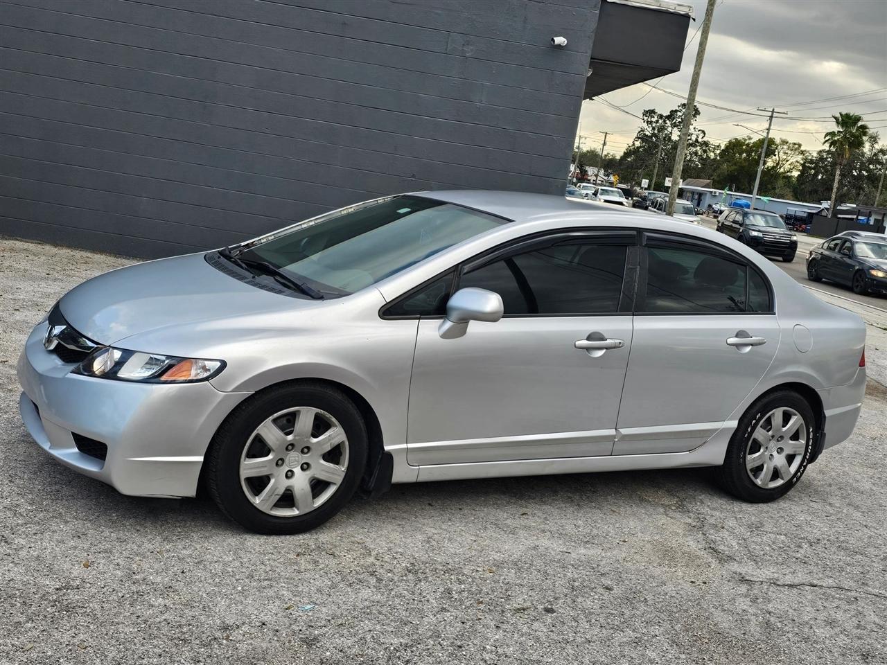 2011 Honda Civic LX Sedan 4D