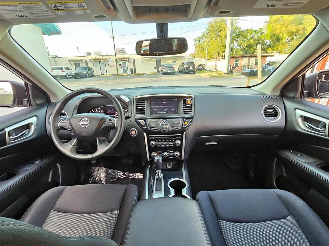 Nissan Pathfinder  2018