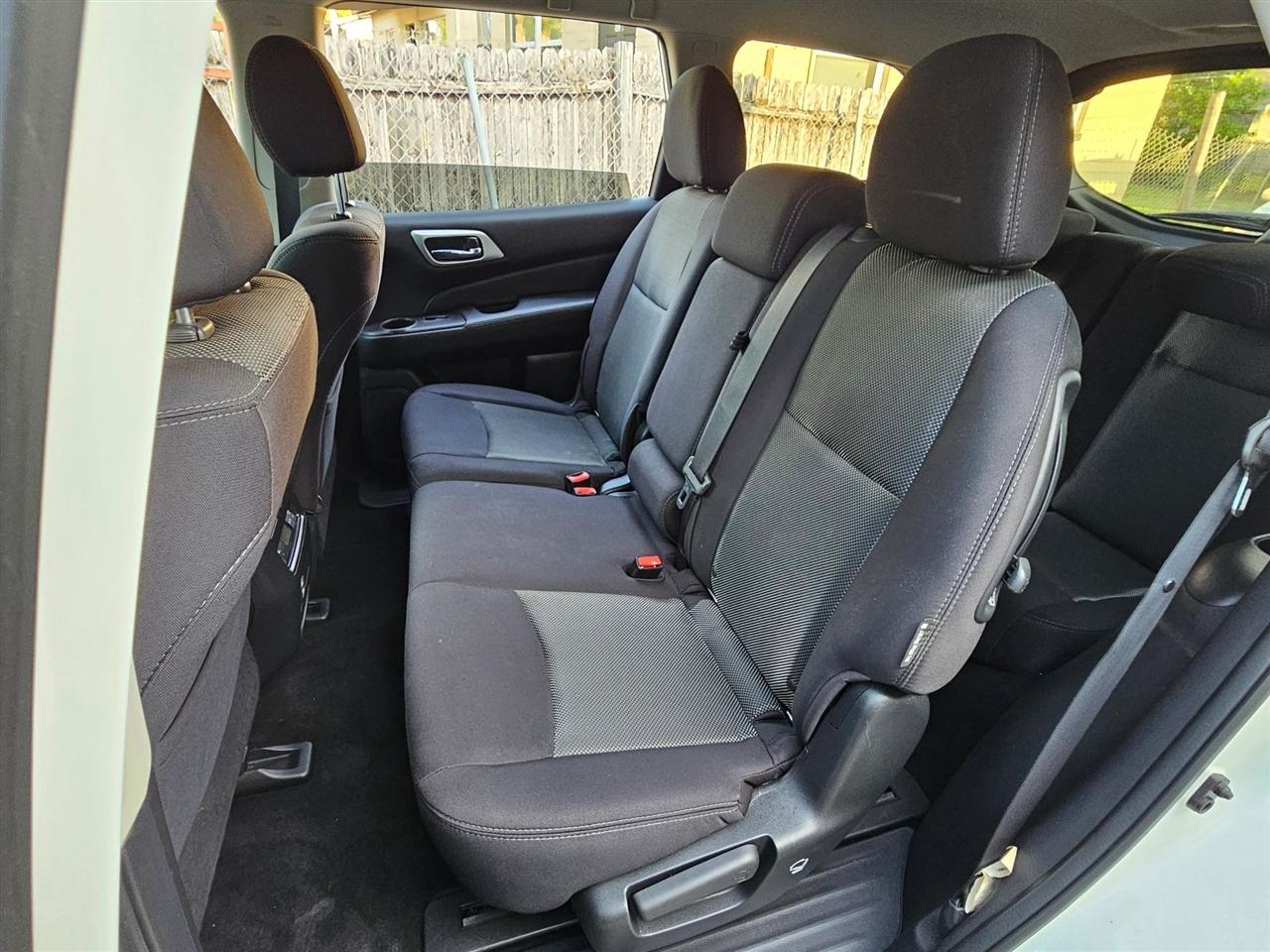 Nissan Pathfinder  2018