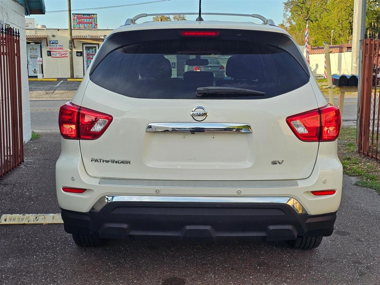 Nissan Pathfinder  2018