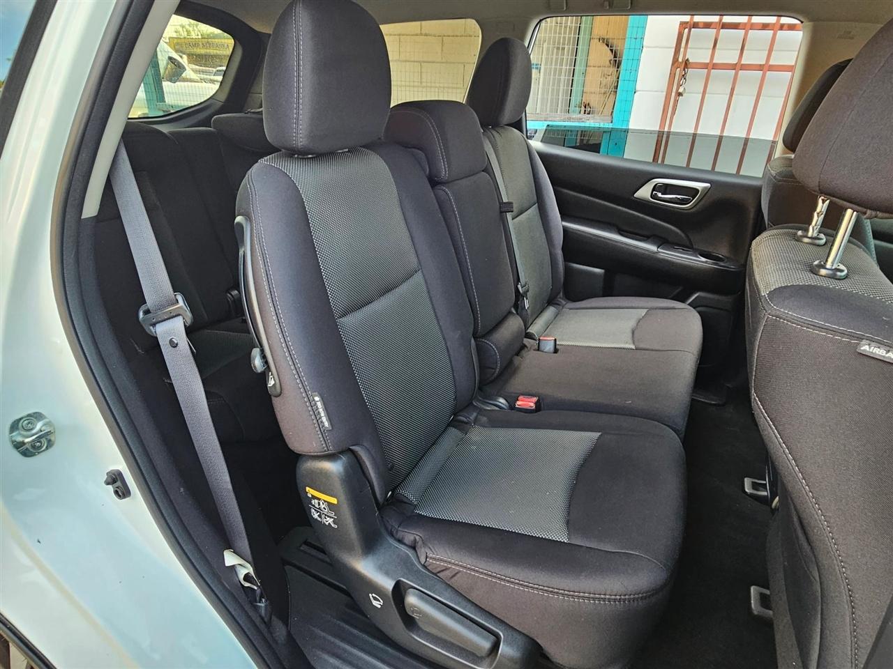 Nissan Pathfinder  2018