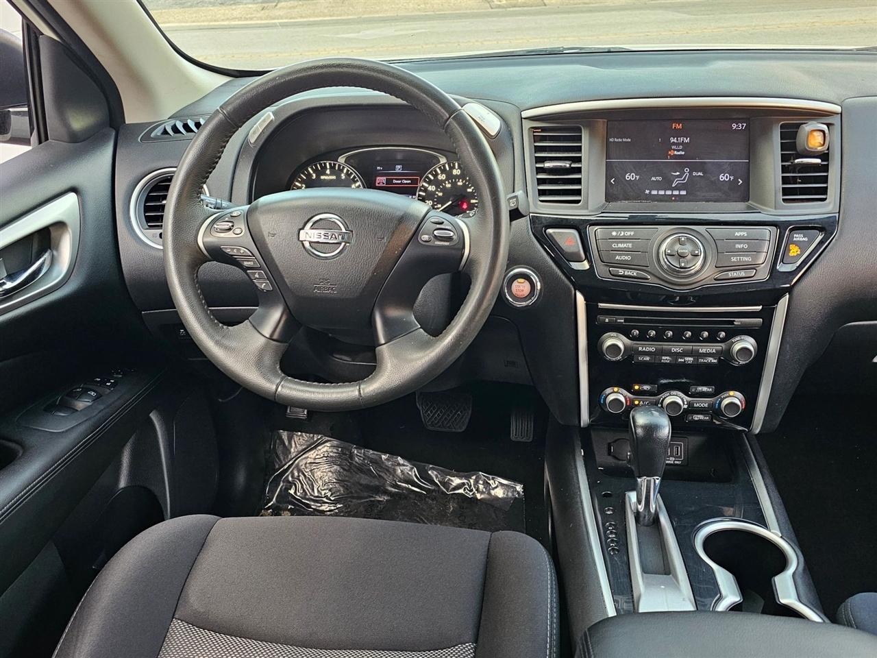 Nissan Pathfinder  2018