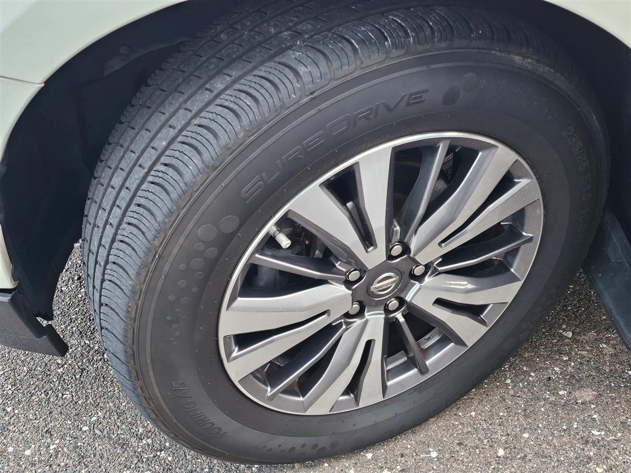 Nissan Pathfinder  2018