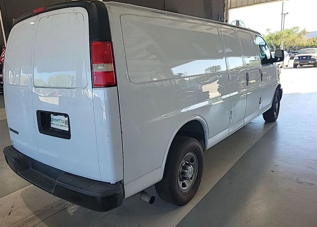 Chevrolet Express  2017