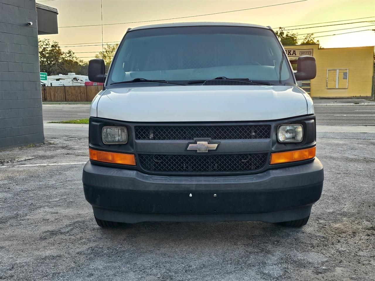 Chevrolet Express  2017
