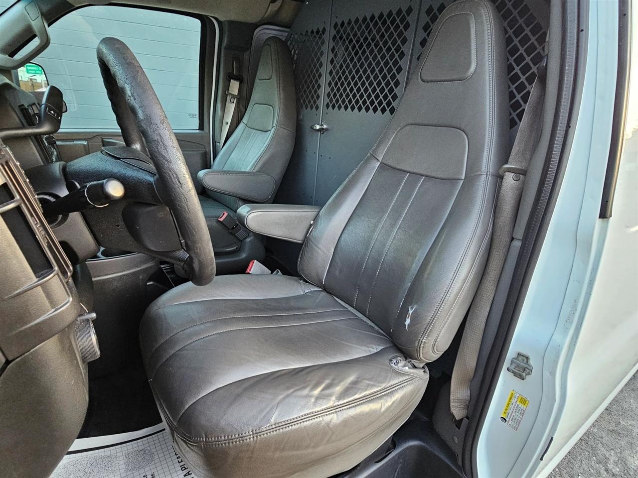 Chevrolet Express  2017