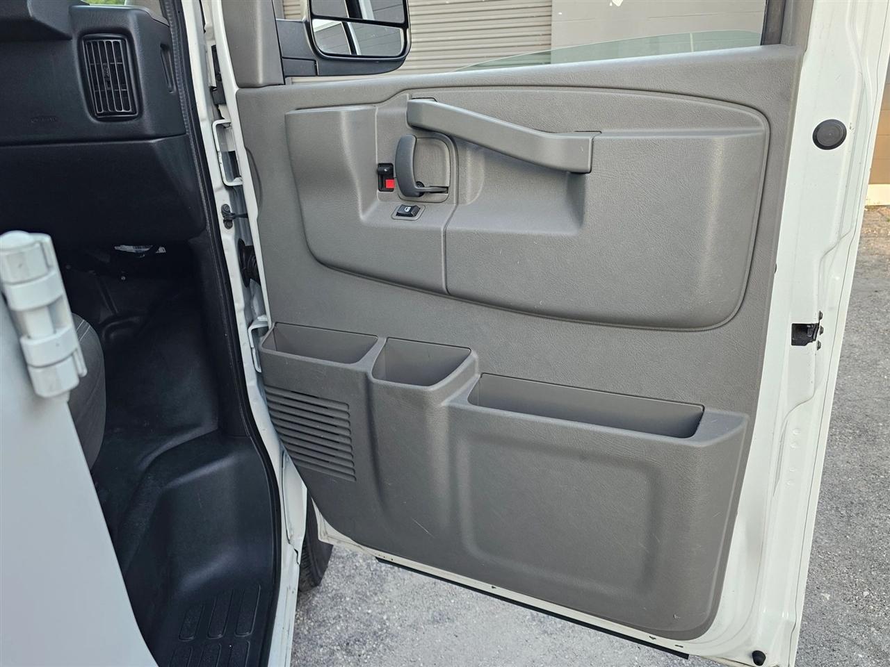 Chevrolet Express  2017