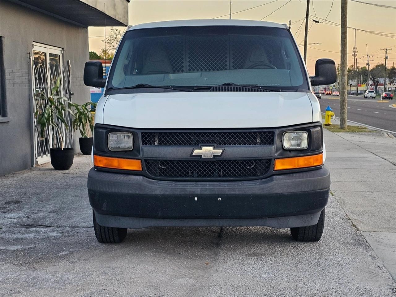 Chevrolet Express  2017