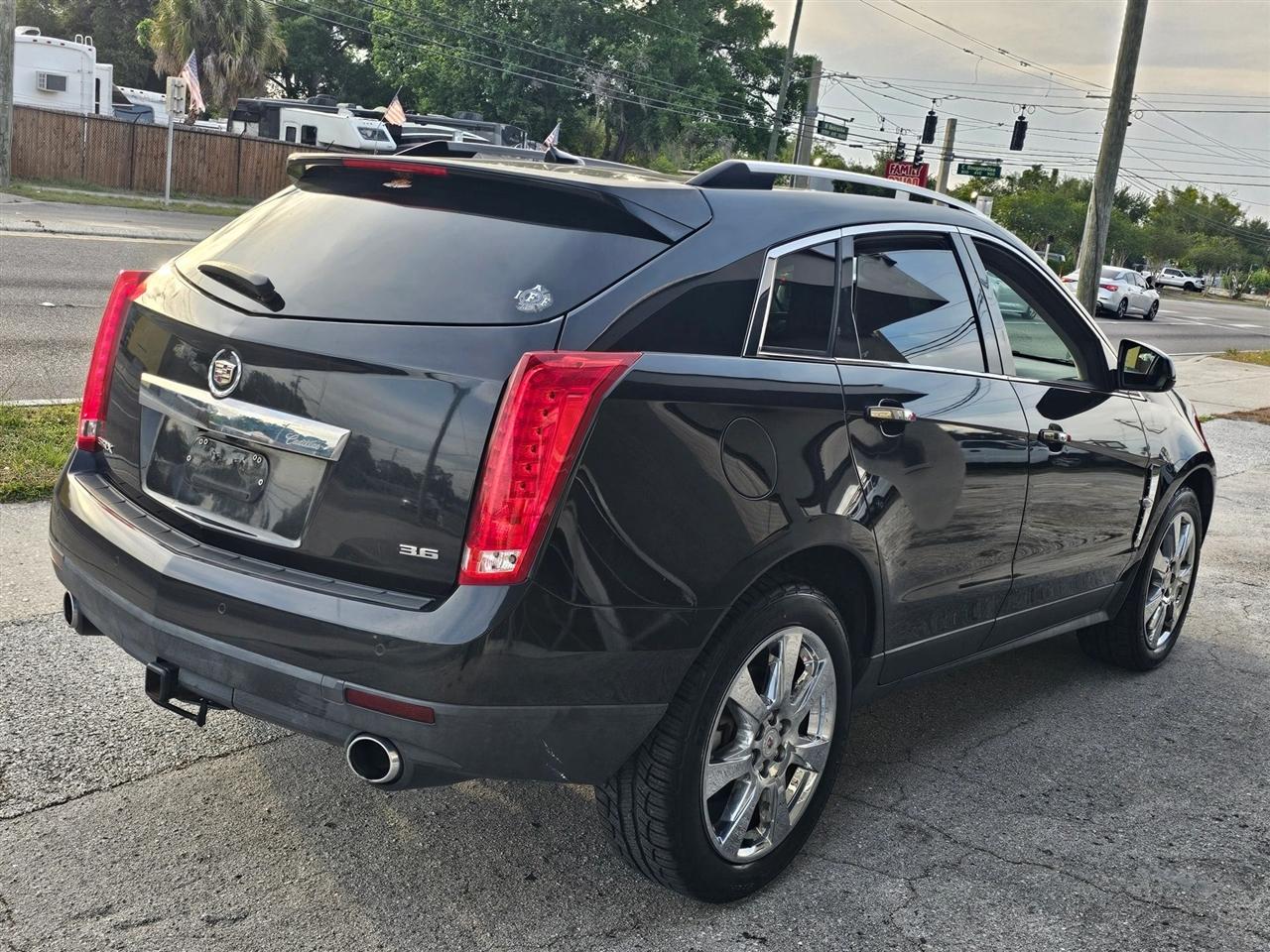 Cadillac SRX  2012