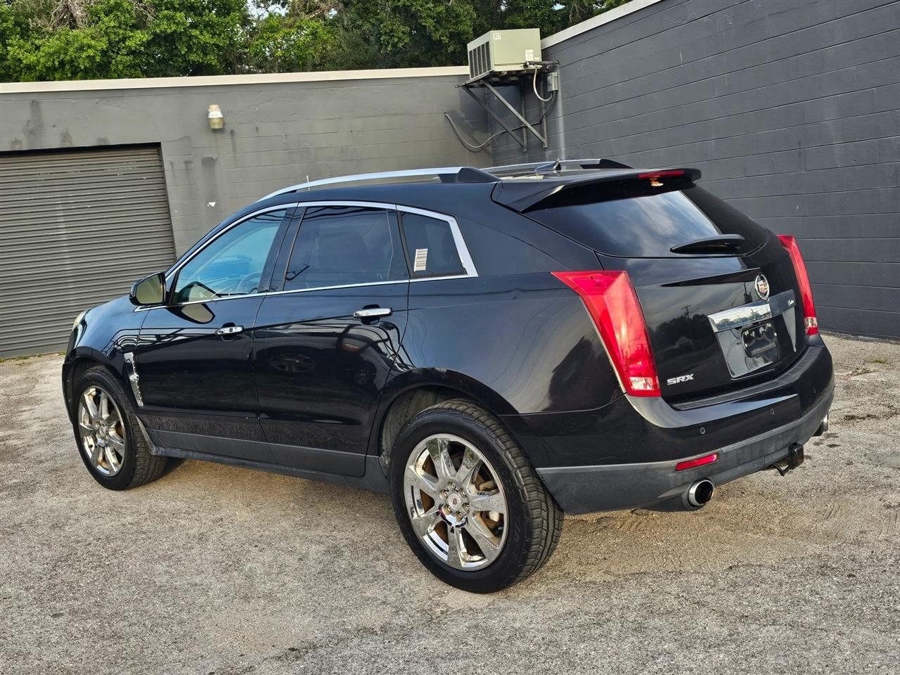 Cadillac SRX  2012