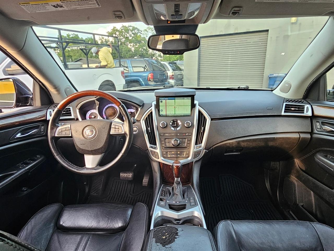 Cadillac SRX  2012
