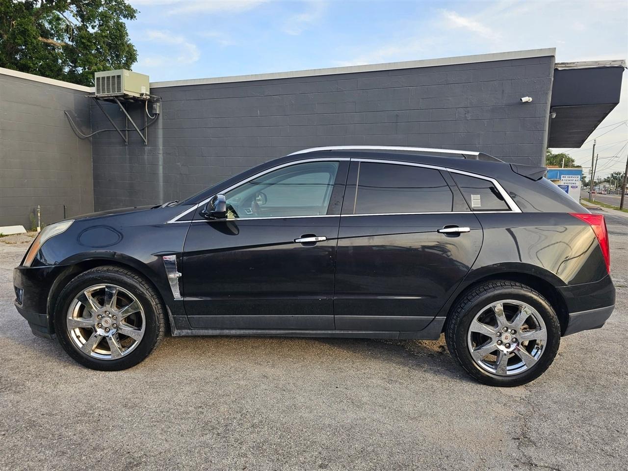 Cadillac SRX  2012