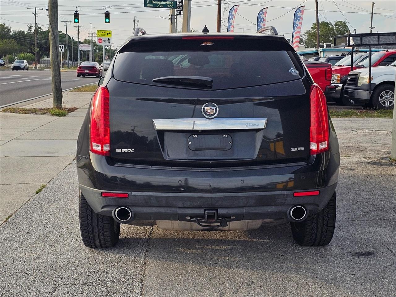 Cadillac SRX  2012