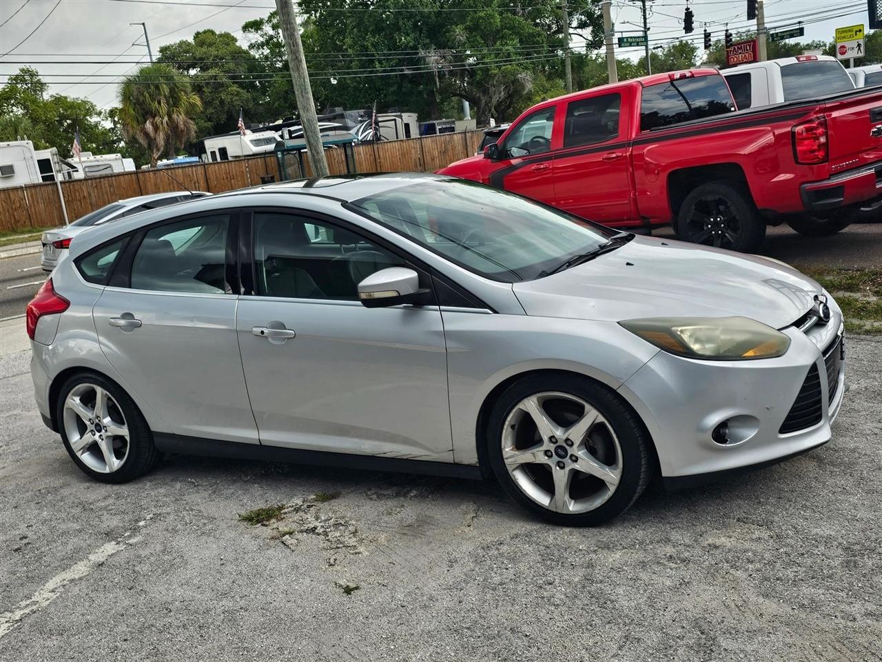 Ford Focus  2014