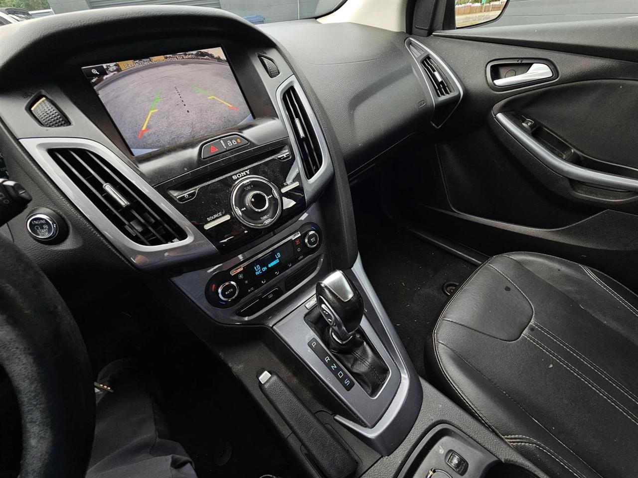 Ford Focus  2014