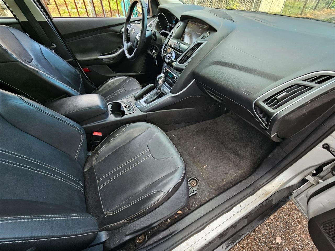 Ford Focus  2014