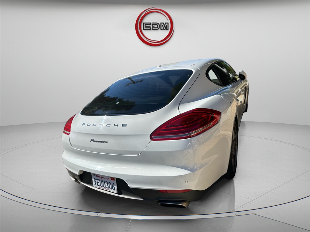 Porsche Panamera 4 2015