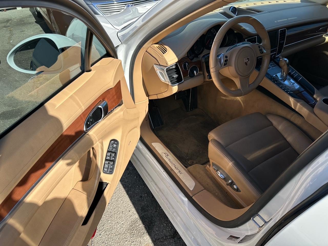 Porsche Panamera 4 2015