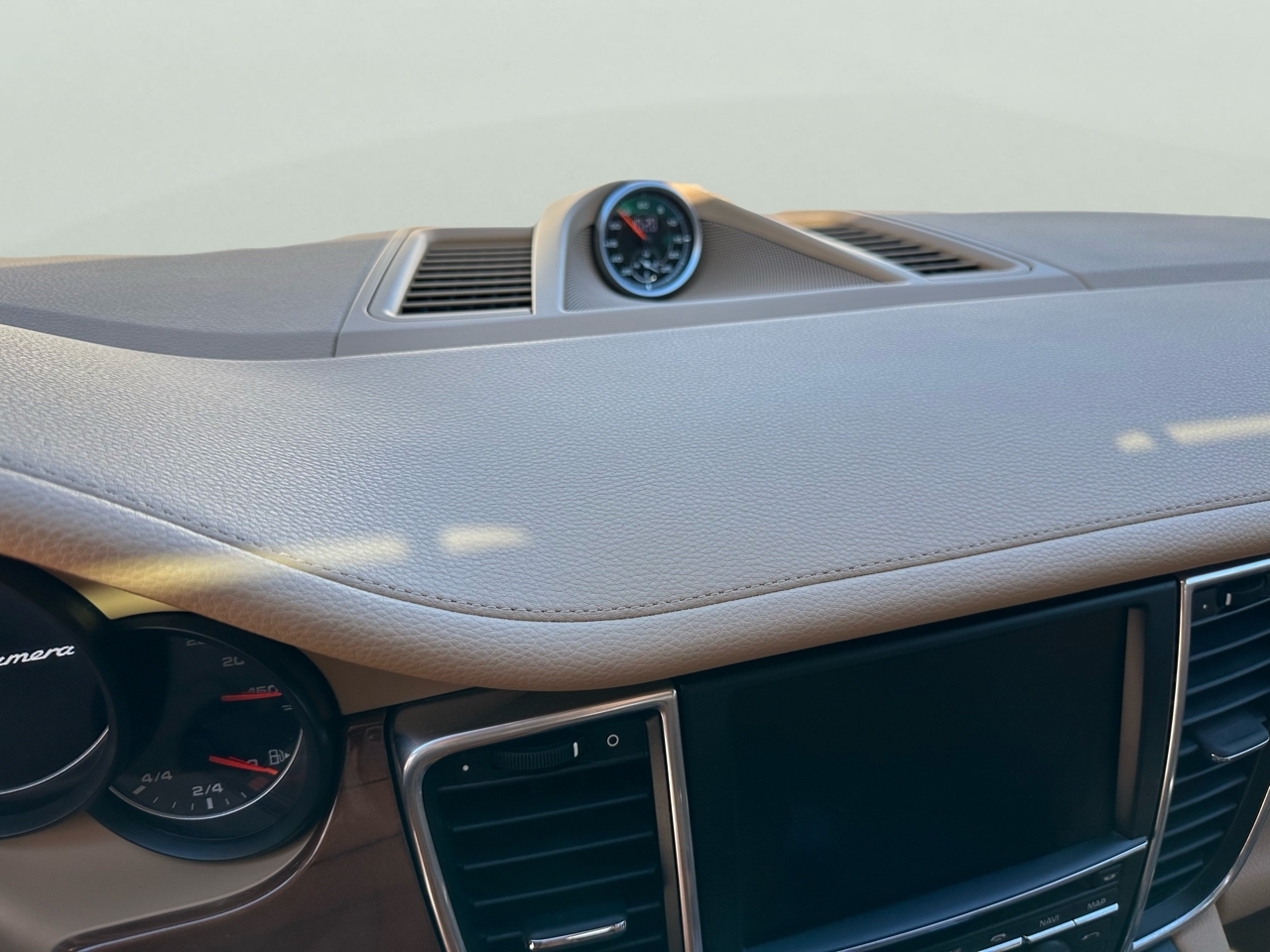 Porsche Panamera 4 2015
