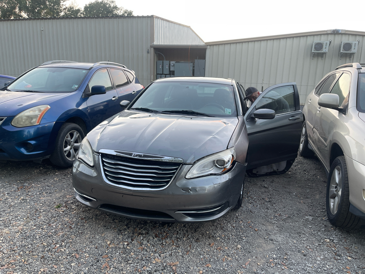 2012 Chrysler 200 LX