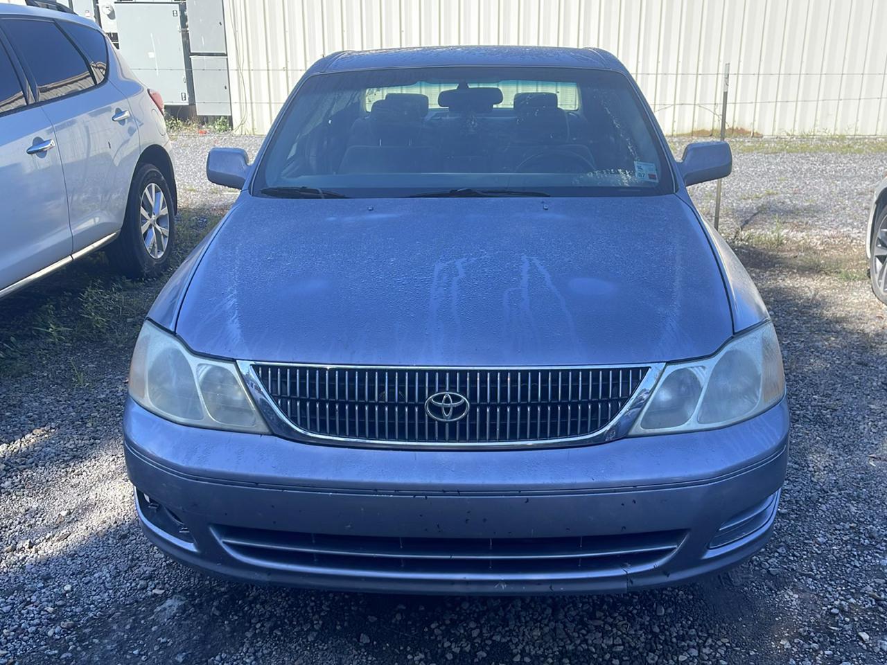 2000 Toyota Avalon XL