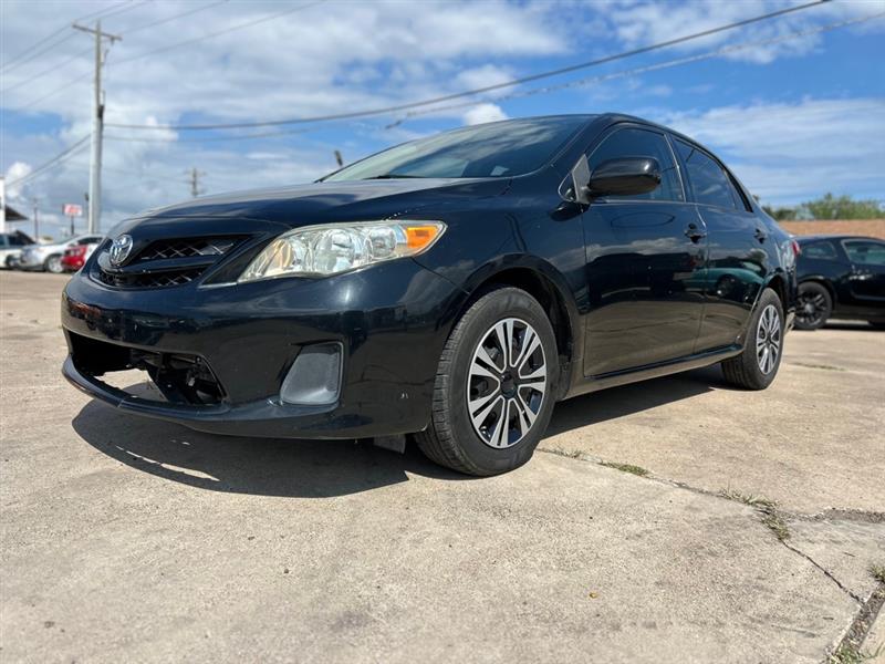 2013 Toyota Corolla LE