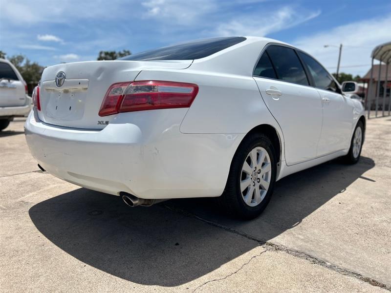 Toyota Camry  2008