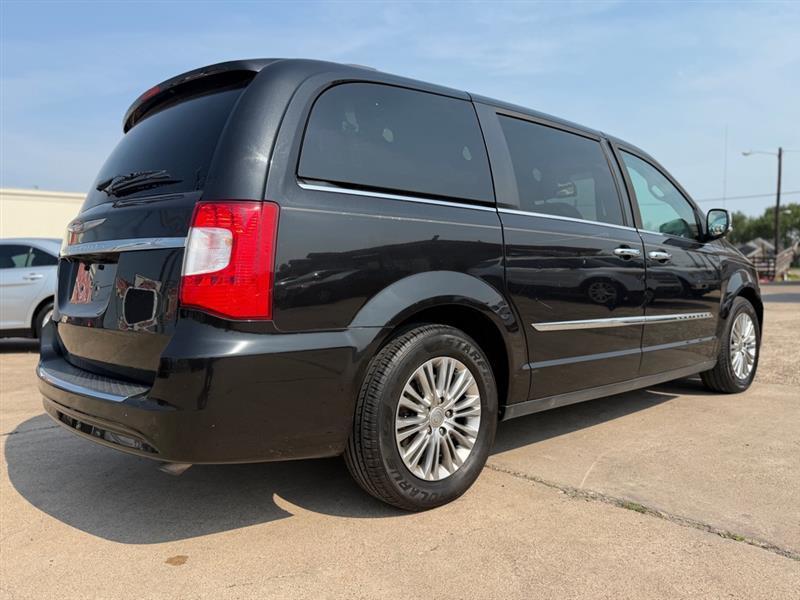 Chrysler Town & Country  2016
