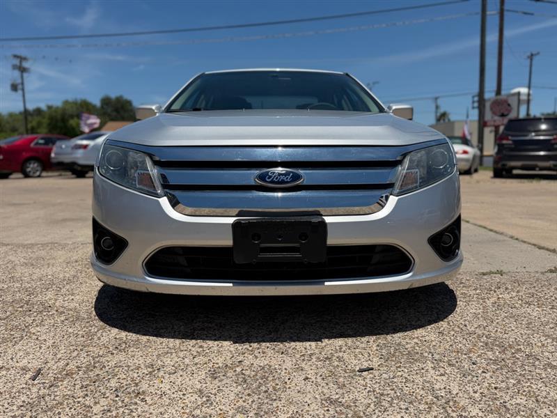 Ford Fusion  2011