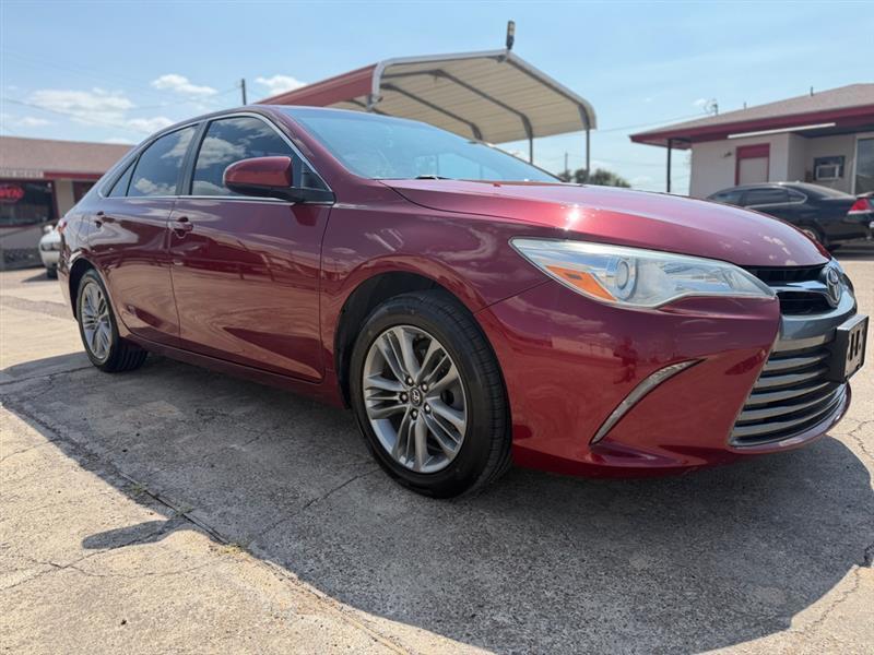 Toyota Camry  2017