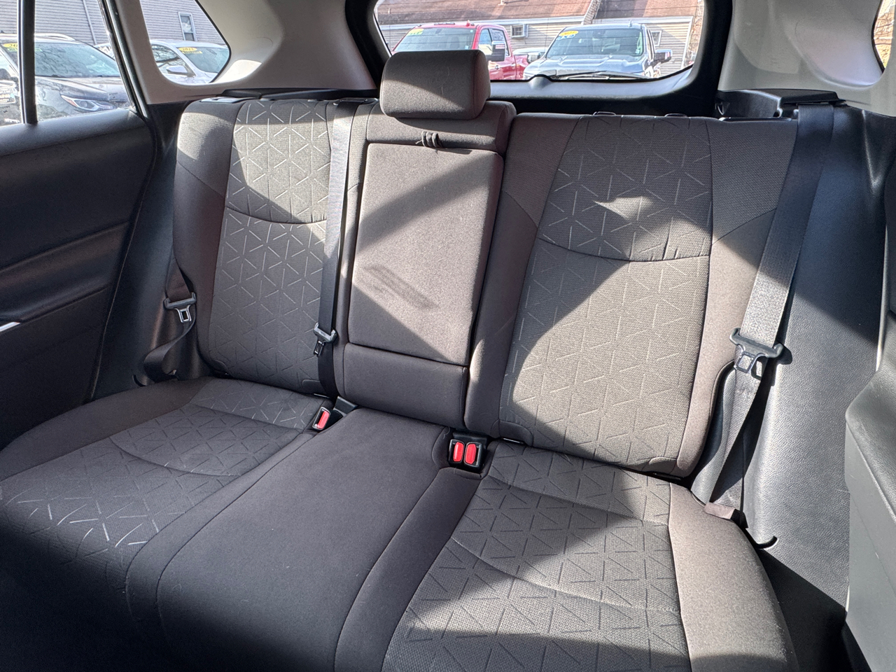 Toyota RAV4 XLE AWD 2021