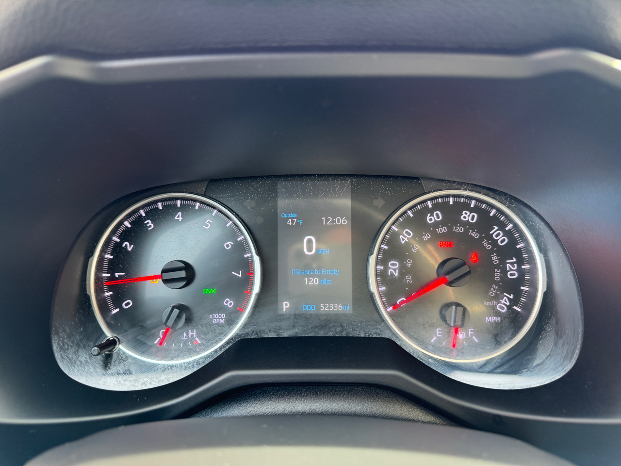 Toyota RAV4 XLE AWD 2021