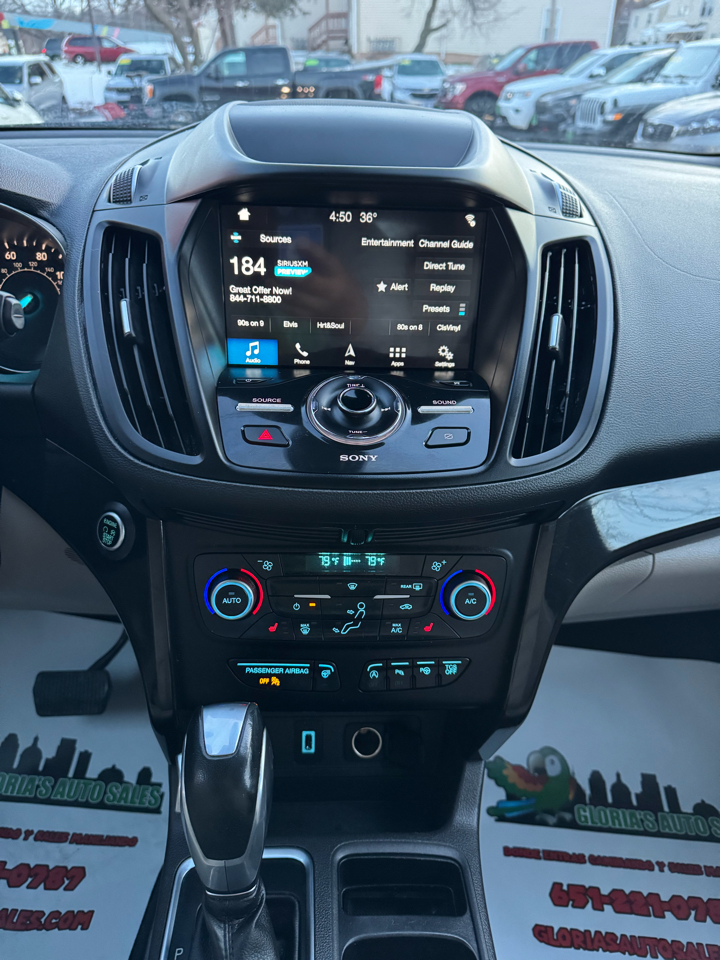 Ford Escape Titanium 4WD 2019