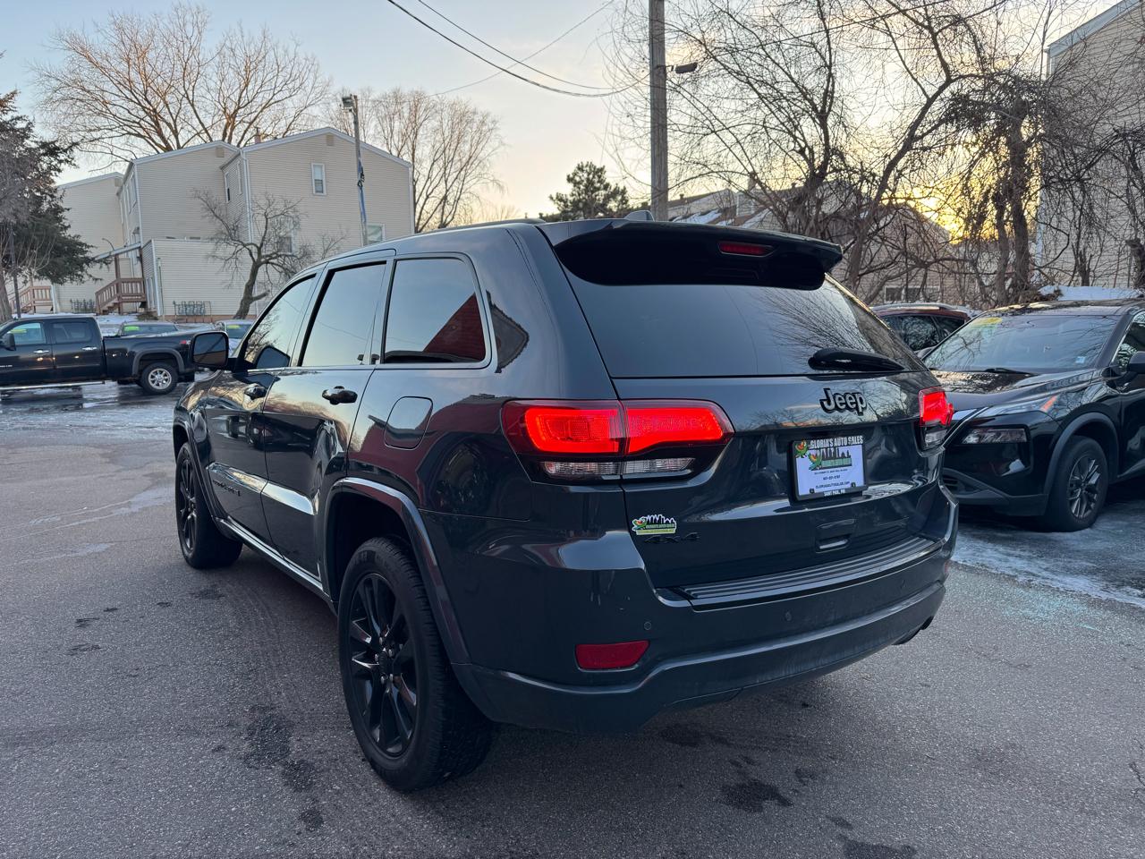 Jeep Grand Cherokee Laredo 4WD 2018