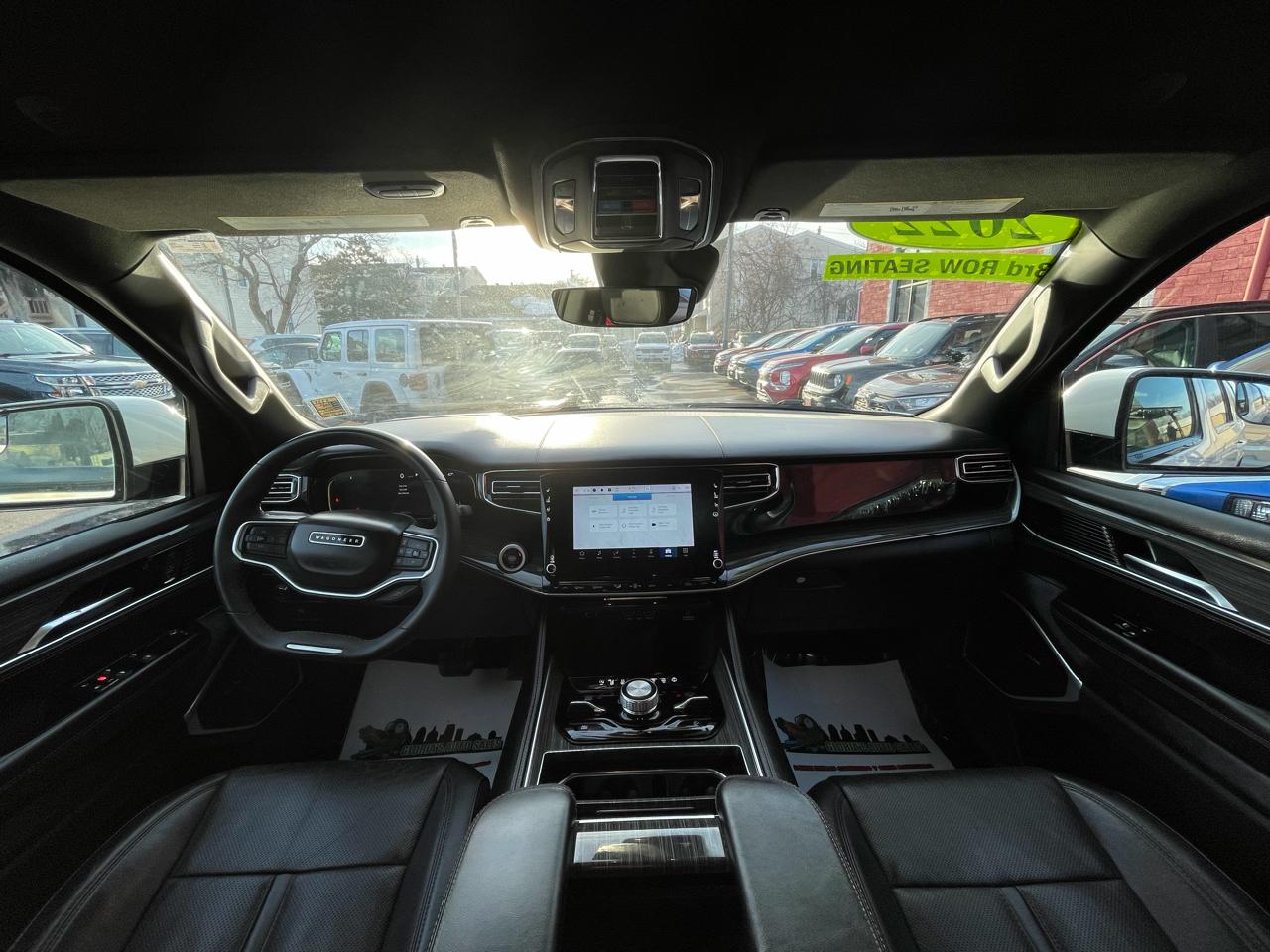 Jeep Wagoneer Series III 4WD 2022