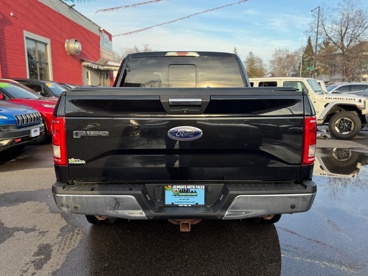 Ford F-150 XL SuperCrew 5.5-ft. Bed 4WD 2015