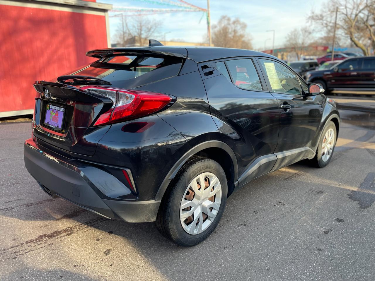 Toyota C-HR XLE 2019