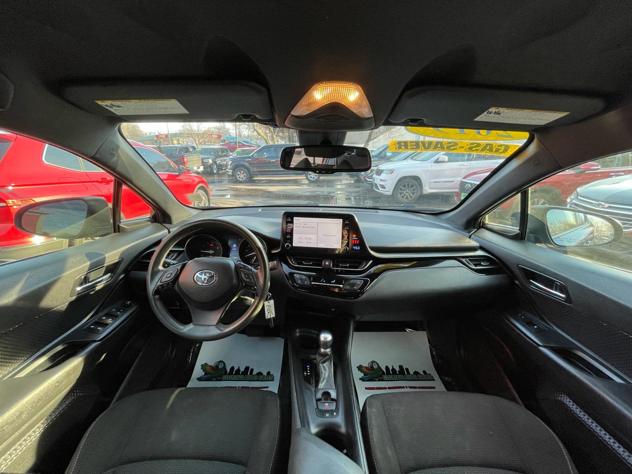 Toyota C-HR XLE 2019