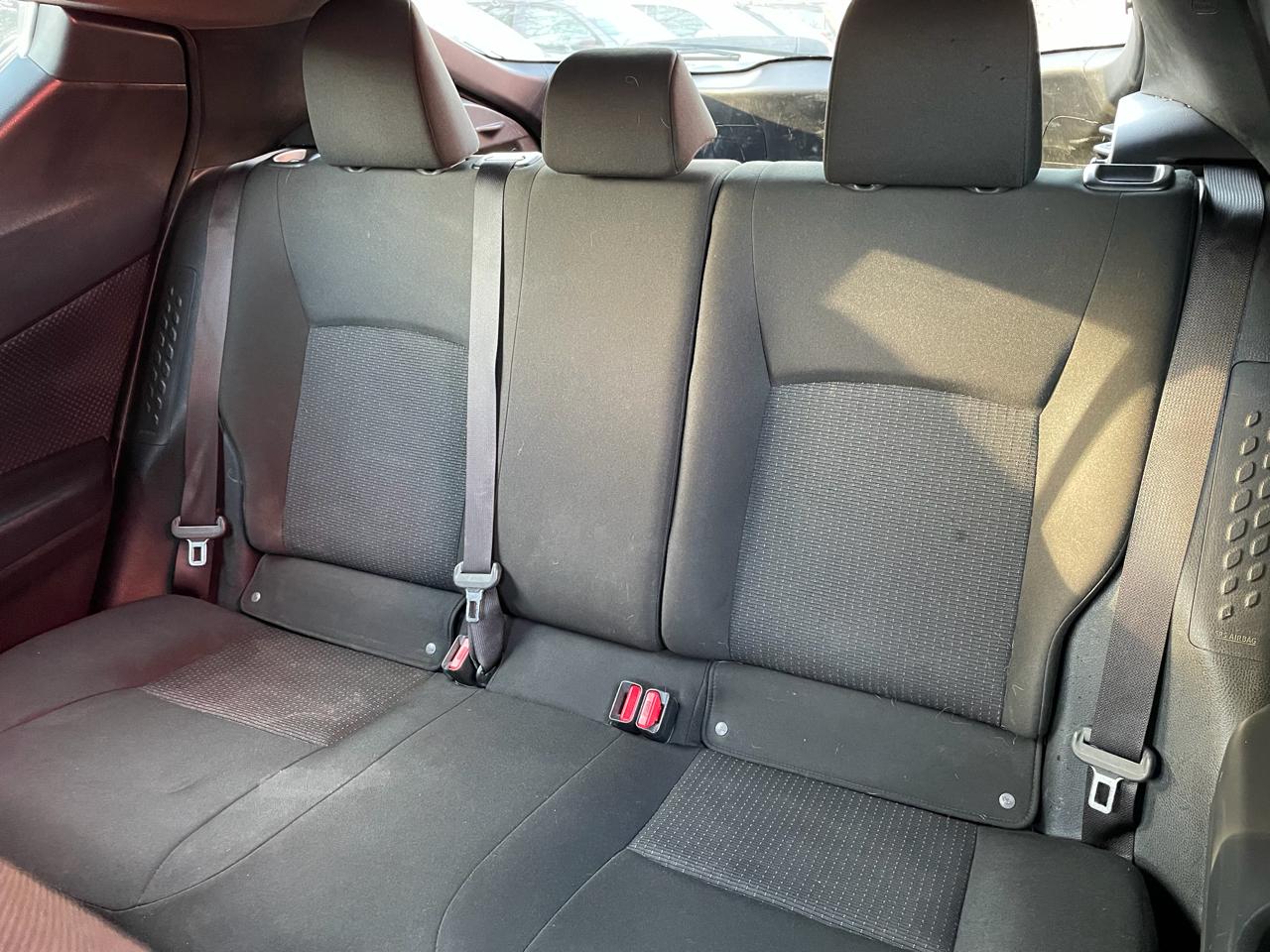 Toyota C-HR XLE 2019