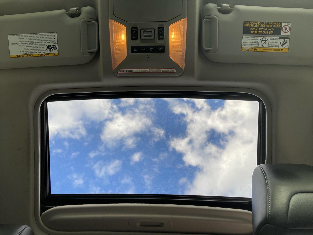 Toyota RAV4 XLE Premium AWD 2019