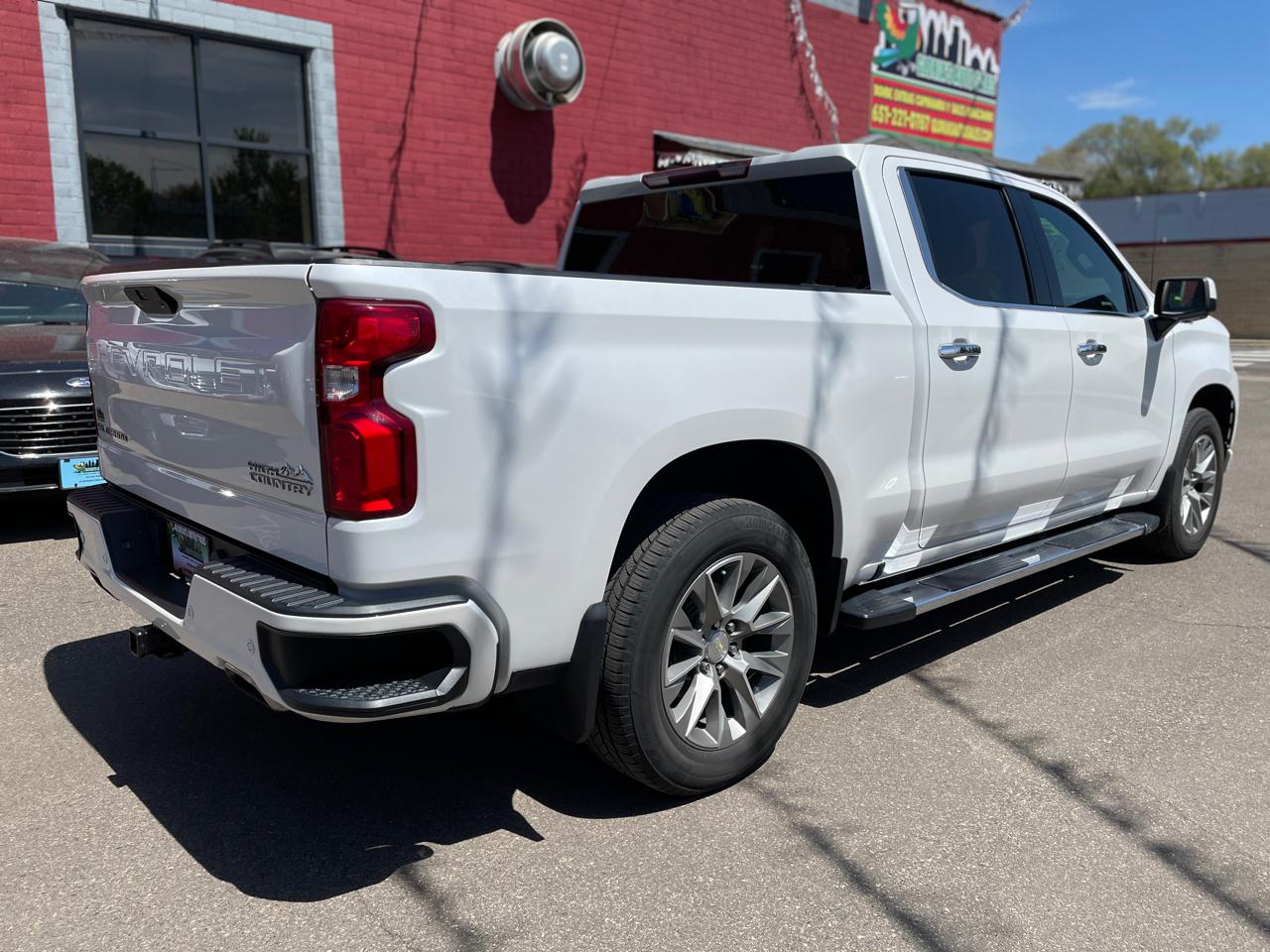 Chevrolet Silverado 1500 High Country Crew Cab Long Box 4WD 2020