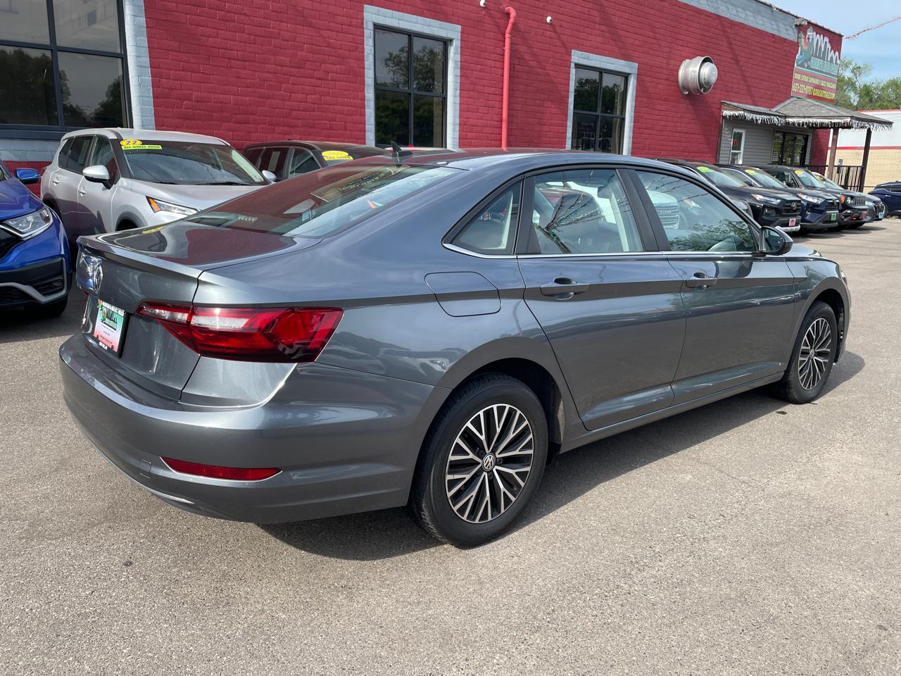 Volkswagen Jetta 1.4T S 8A 2021