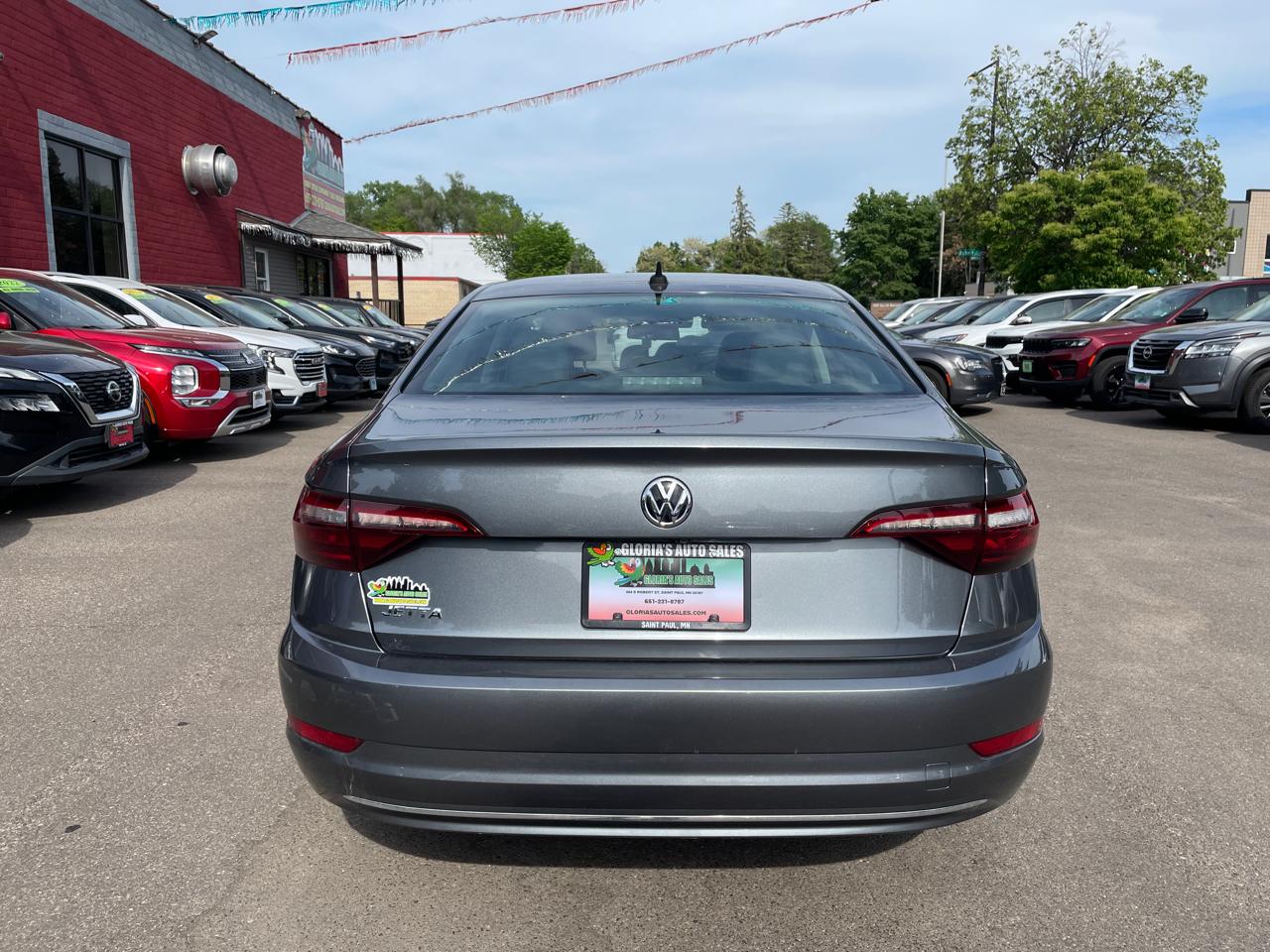 Volkswagen Jetta 1.4T S 8A 2021