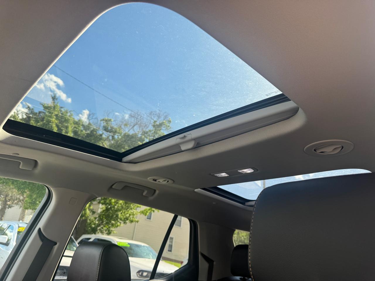 Chevrolet Traverse Premier AWD 2021
