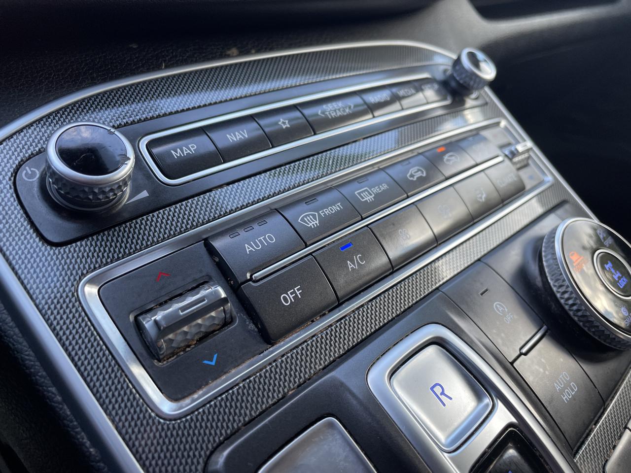 Hyundai Santa Fe SEL AWC w/Convenience Package 2023