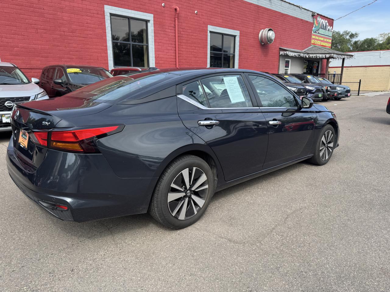 Nissan Altima 2.5 SV 2022
