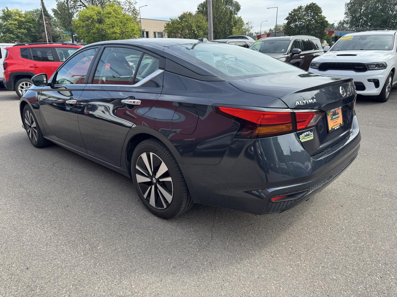 Nissan Altima 2.5 SV 2022