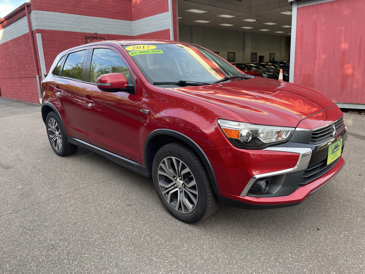 Mitsubishi Outlander Sport 2.0 ES 4WD CVT 2017