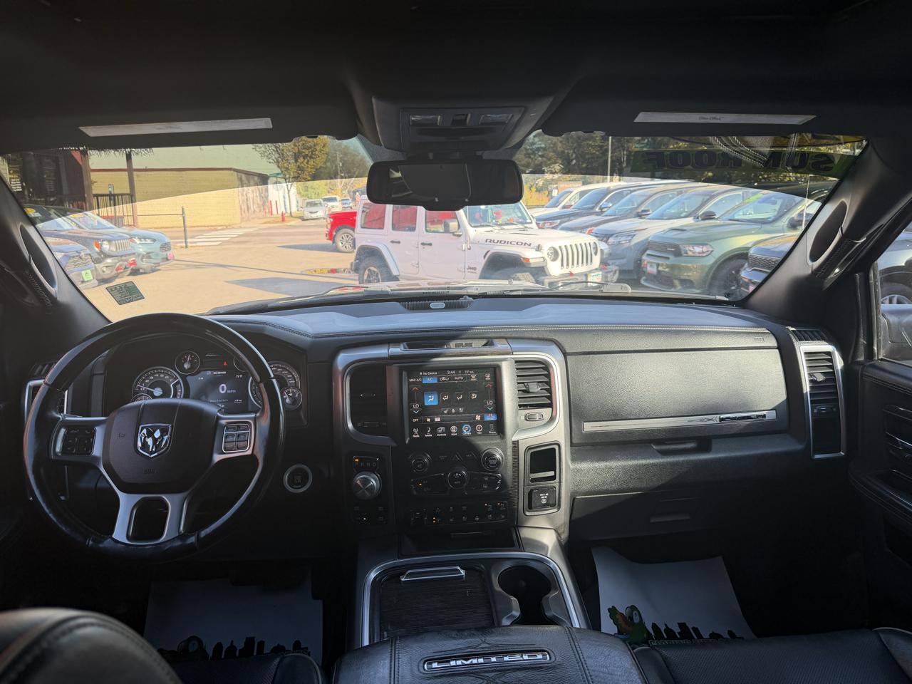 RAM 1500 Longhorn Crew Cab SWB 4WD 2016